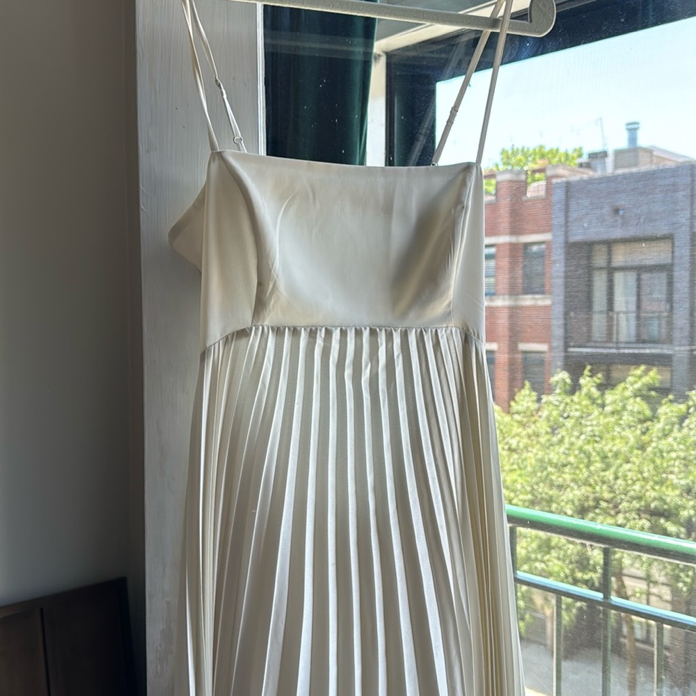 Abercrombie white dress perfect for bridal events!